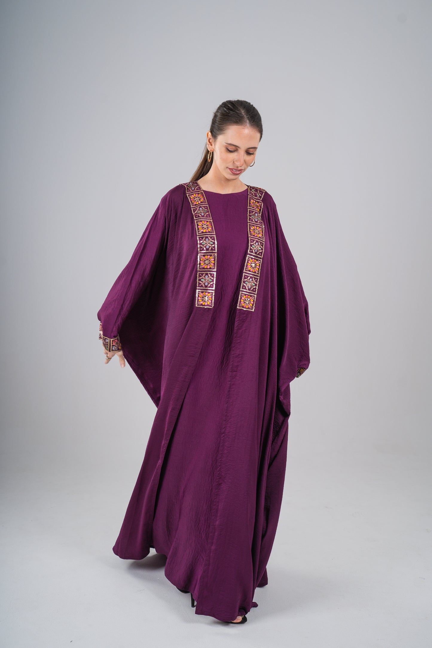 Embroidered Farasha Abaya Set