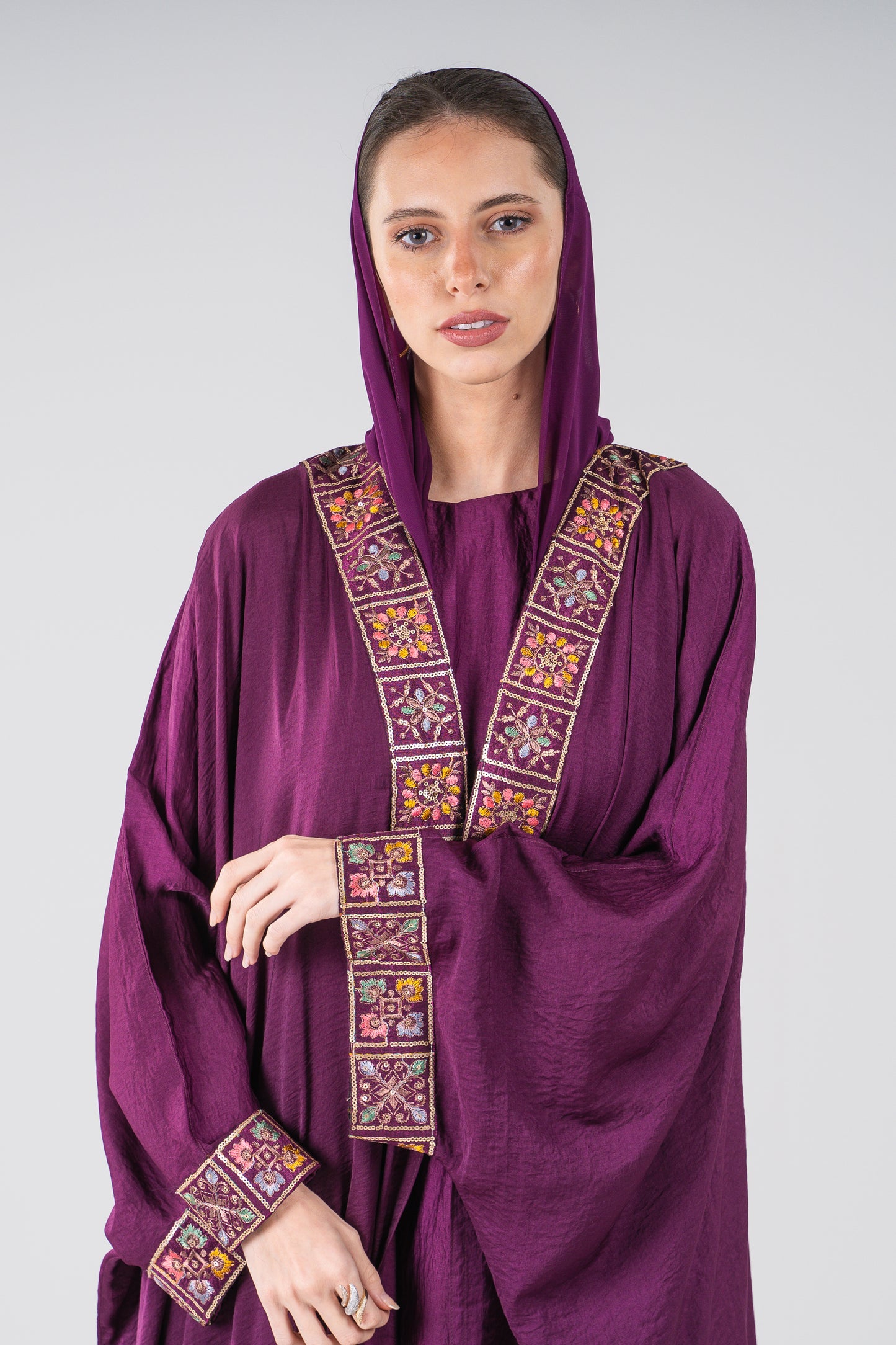 Embroidered Farasha Abaya Set